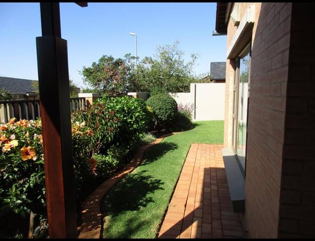 2 BEDROOM PROPERTY TO RENT IN RETIRE AT MIDSTREAM